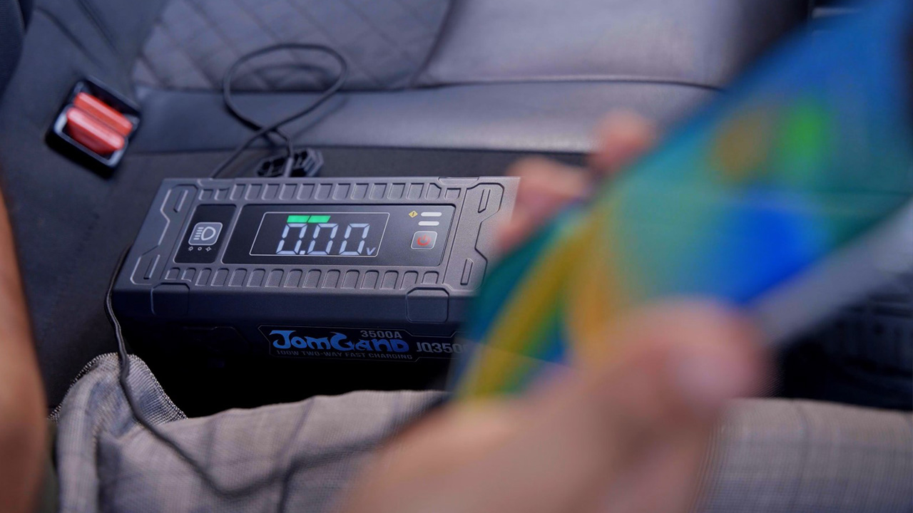 Battle of the Jump Starters: JQP3750 vs. JQ3500 - Tech Inspection